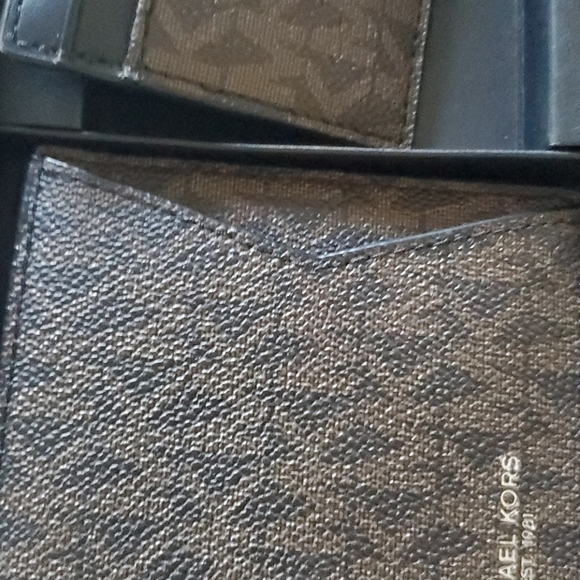 Michael kors duo men boxed wallet set gorgeous - Picture 5 of 7